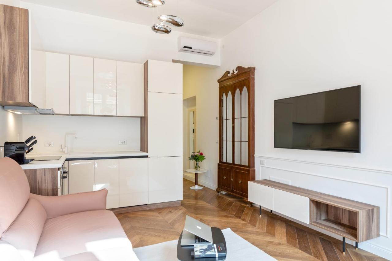 Buzzstays - Stylish Apartments Vatican Rome Downtown ภายนอก รูปภาพ